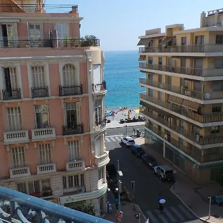 Апартаменты 2 Pieces, Centre Ville, 50 Metres Plages Et Mer.