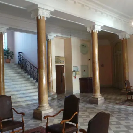 Apartmán 2 Pieces, Centre Ville, 50 Metres Plages Et Mer. *